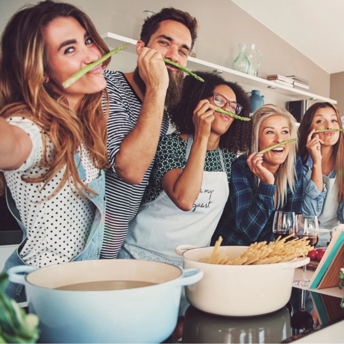 Gemeinsames Kochen beim Retreat.